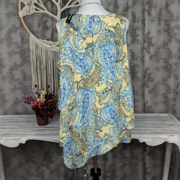 New Directions layered sleeveless tank top - Picture 5 of 12